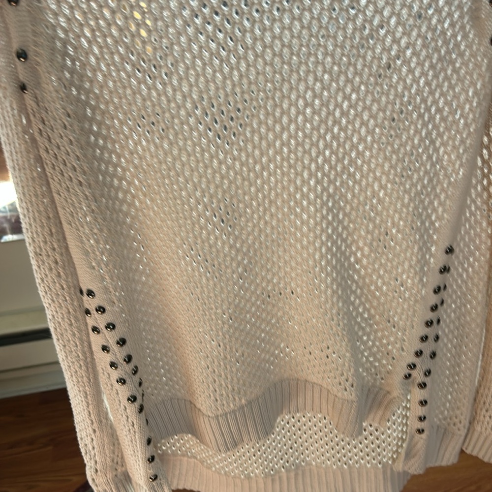ROCK and REPUBLIC Sweater - Picture 2 of 5